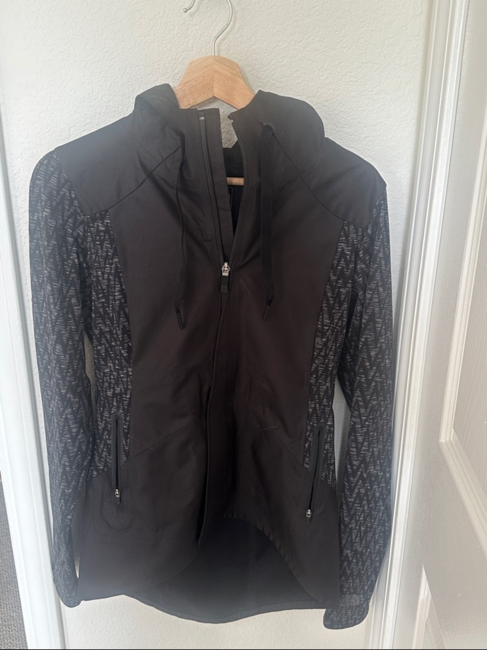 The North Face Women's Black Hooded Rain Jacket
